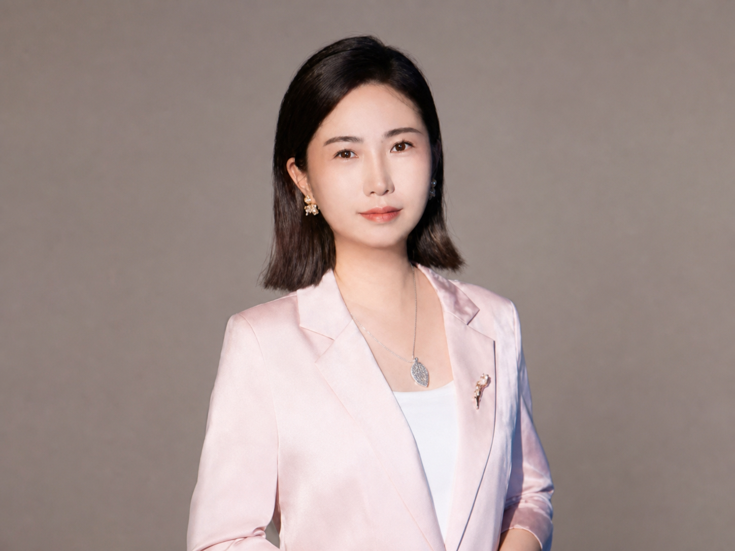 莫以曼导师照片